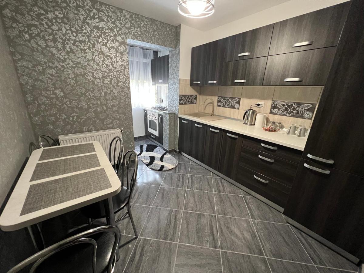 דירות Apartament Spatios, Zona Centrala In יאשי מראה חיצוני תמונה